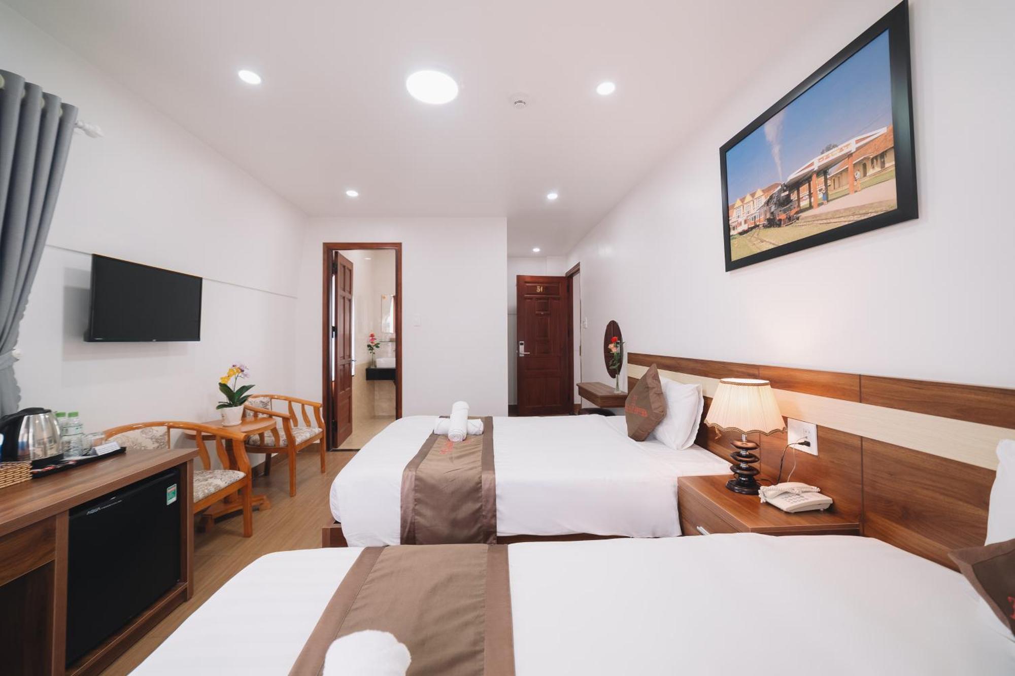 Anh Duc Hotel Da Lat City Εξωτερικό φωτογραφία